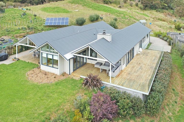 Photo of property in 2428 Hunua Road, Hunua, Papakura, 2583