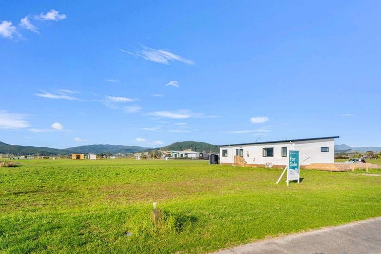 Photo of property in 302 Harbour Drive East, Matarangi, Whitianga, 3592
