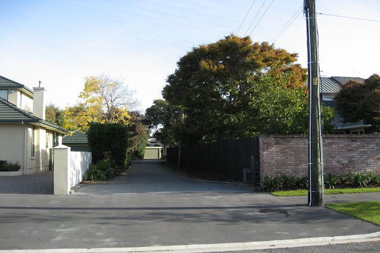 Photo of property in 153 Hamilton Avenue, Ilam, Christchurch, 8041