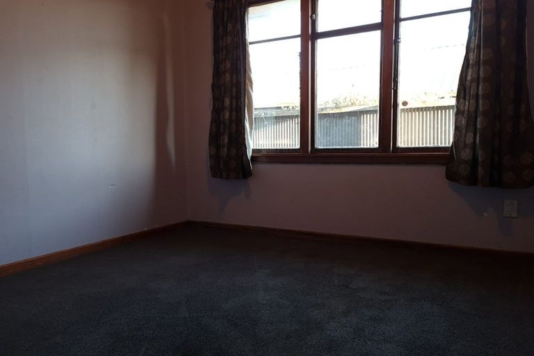 Photo of property in 74 Gilberthorpes Road, Hei Hei, Christchurch, 8042