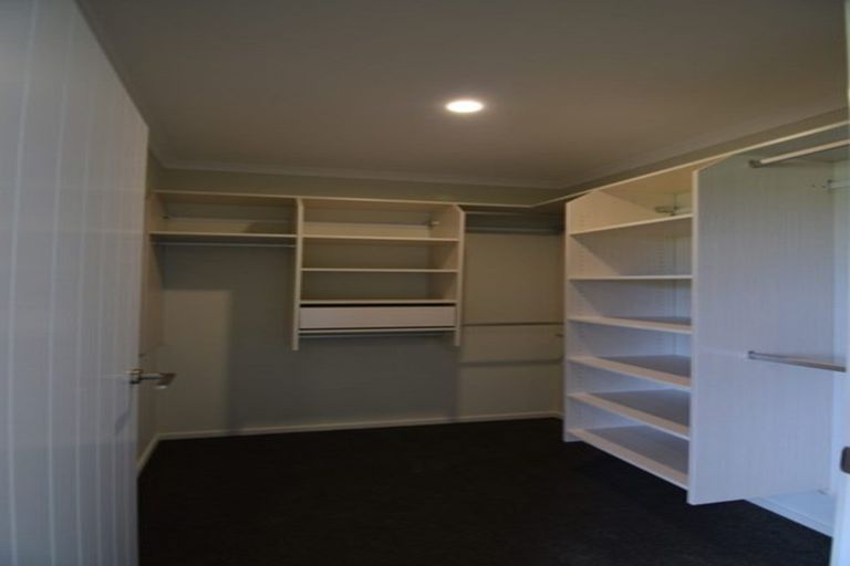 Photo of property in 3 Tapuhikura Street, Waikanae, 5036