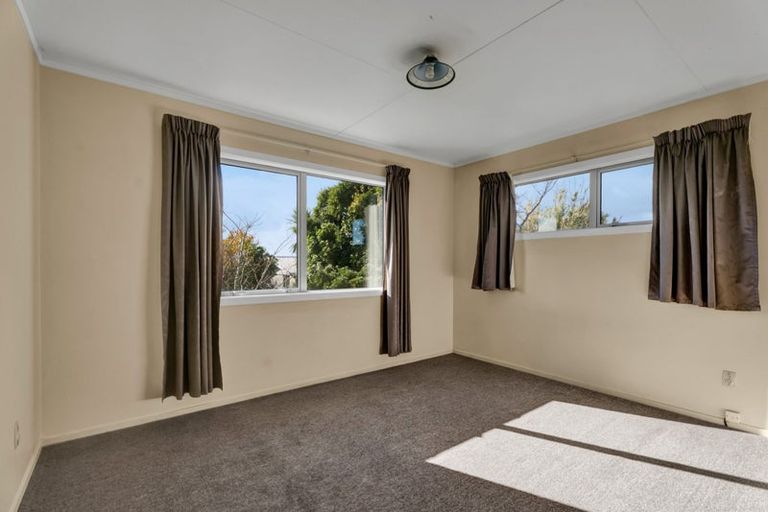 Photo of property in 16a Culzean Grove, Bell Block, New Plymouth, 4312