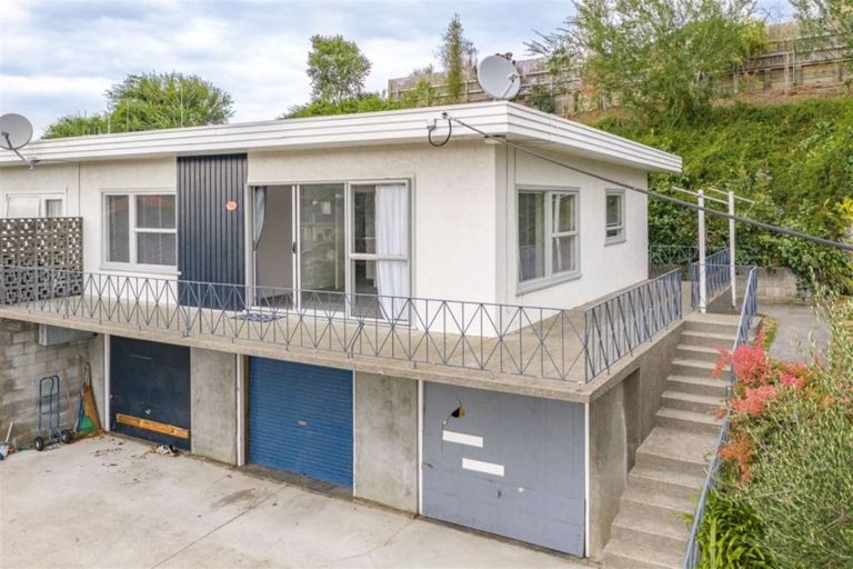 Photo of property in 73b Great North Road, Saint Johns Hill, Whanganui, 4501