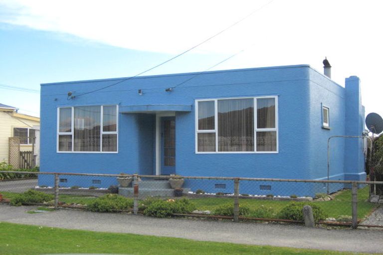 Photo of property in 26 Richmond Street, Cobden, Greymouth, 7802