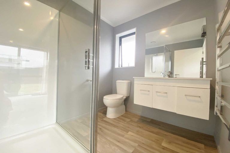 Photo of property in 6 Letitia Street, Burwood, Christchurch, 8083