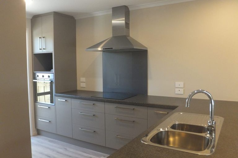 Photo of property in 2/95b Barrington Street, Somerfield, Christchurch, 8024