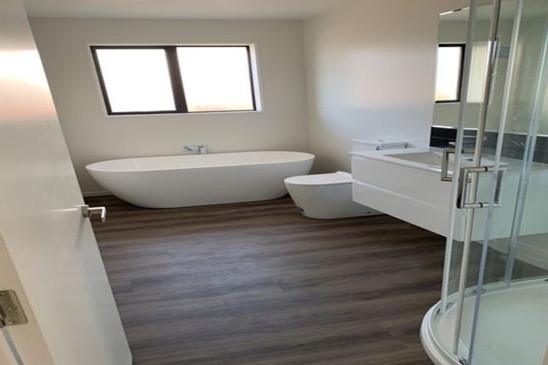 Photo of property in 31 Kingfisher Avenue, Amberley, 7410