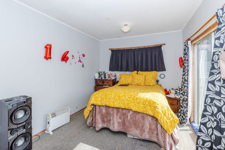 Photo of property in 24 Manapouri Place, Glenview, Hamilton, 3206