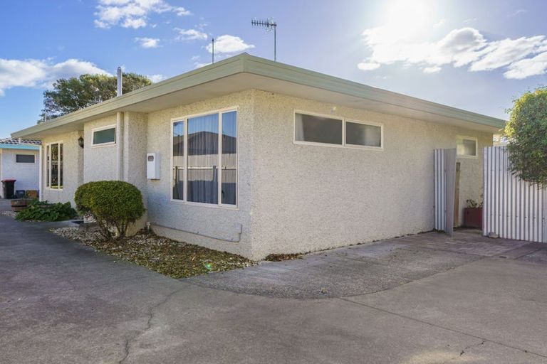 Photo of property in 2/50 Nuffield Avenue, Marewa, Napier, 4110