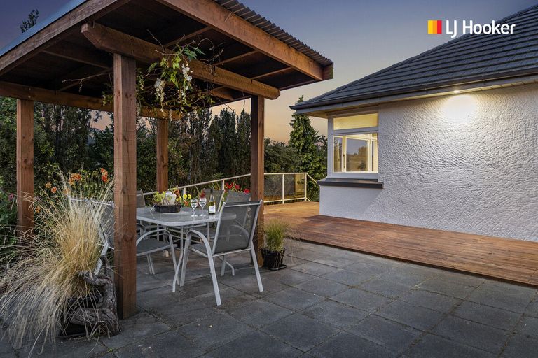 Photo of property in 12 Edinburgh Street, Green Island, Dunedin, 9018