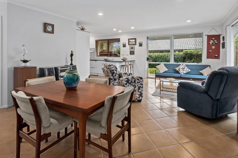 Photo of property in 5 Conifer Grove, Te Kamo, Whangarei, 0112