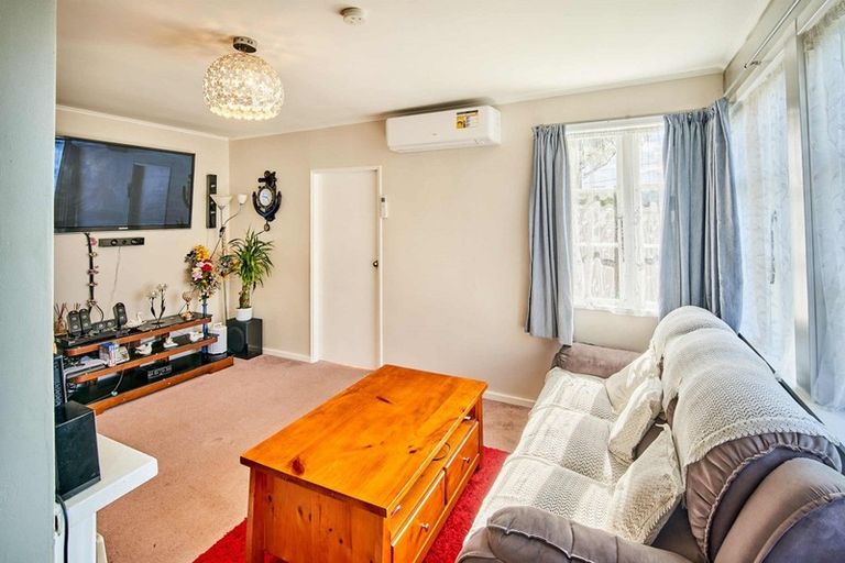 Photo of property in 218 Naenae Road, Naenae, Lower Hutt, 5011