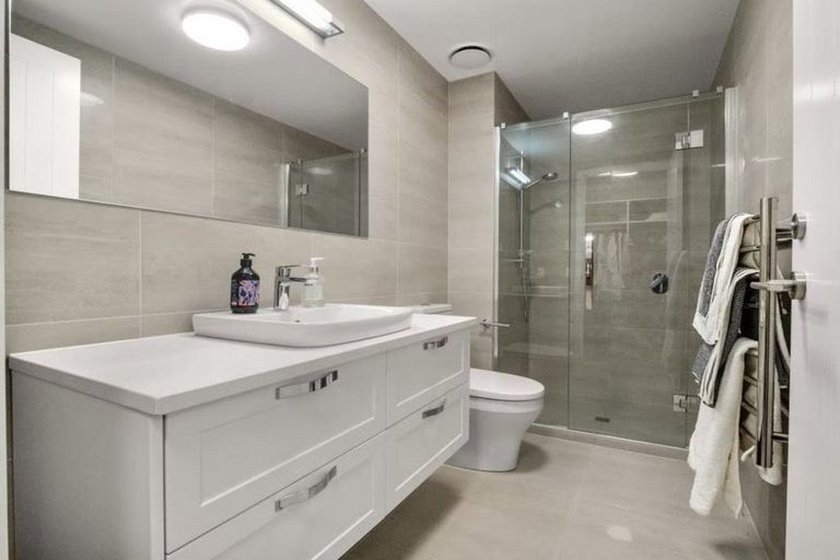 Photo of property in 73 Panorama Heights, Orewa, 0931