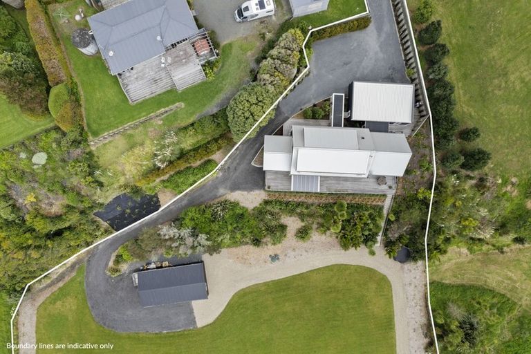 Photo of property in 369 Clifton Road, Whitford, Howick, 2571