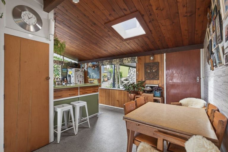 Photo of property in 189 Tukapa Street, Westown, New Plymouth, 4310