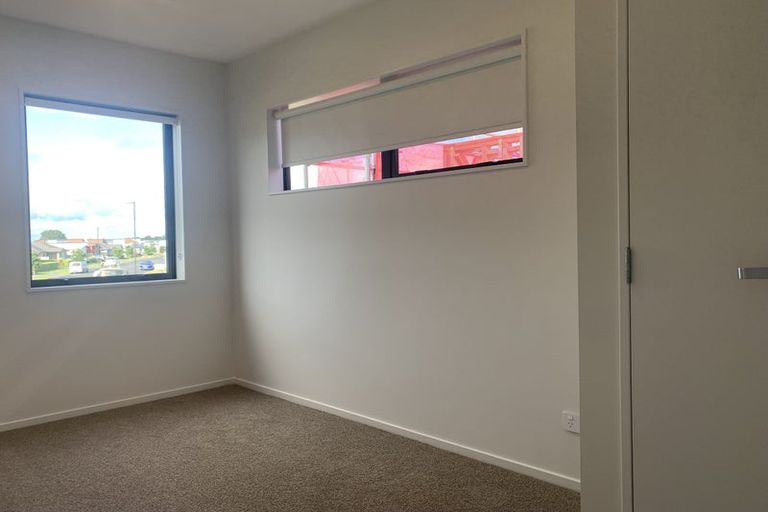 Photo of property in 6 Gosper Road, Takanini, 2112