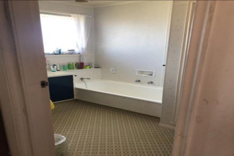 Photo of property in 45 Crownhill Street, Spotswood, New Plymouth, 4310