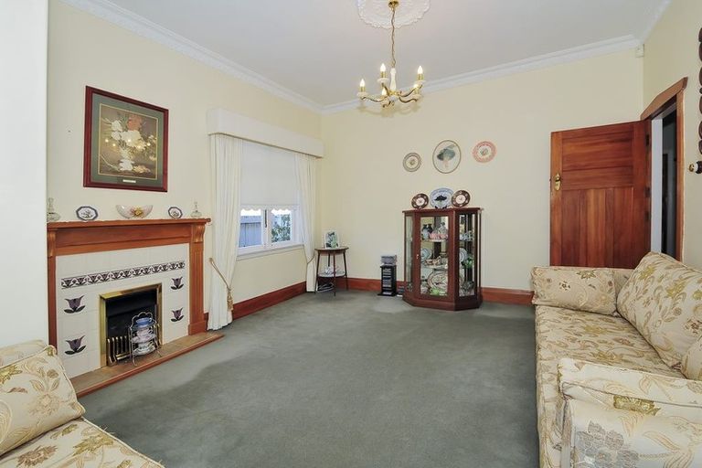 Photo of property in 15 Puriri Street, Woburn, Lower Hutt, 5010