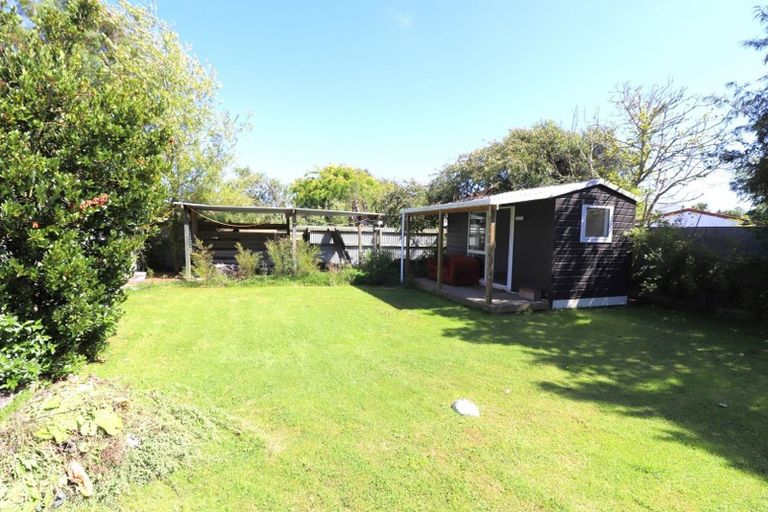 Photo of property in 38 Barnes Road, Redwood, Christchurch, 8051