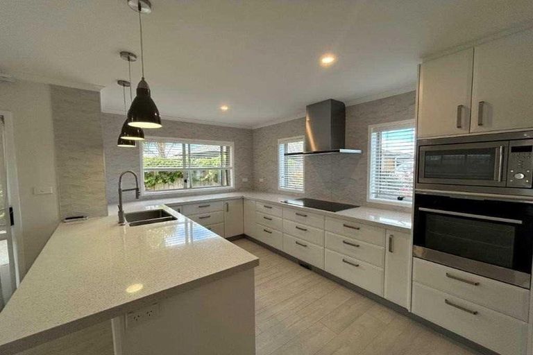 Photo of property in 30 Cupples Street, Papamoa Beach, Papamoa, 3118