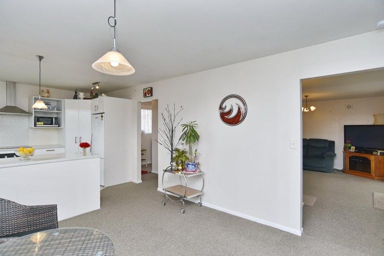 Photo of property in 10 Seadown Crescent, Amberley, 7410