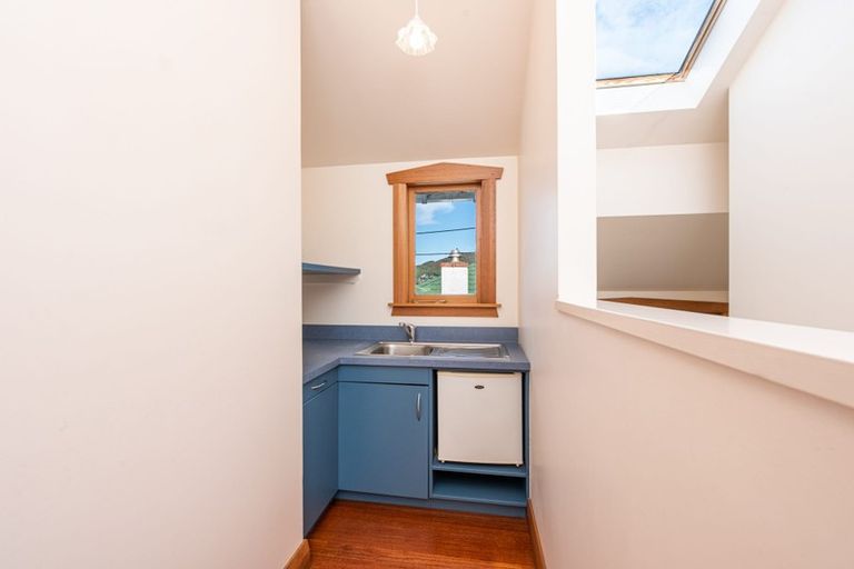 Photo of property in 65 Friend Street, Karori, Wellington, 6012