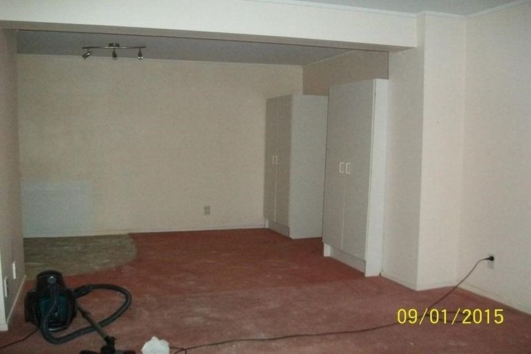 Photo of property in 63 Reynella Drive, Massey, Auckland, 0614