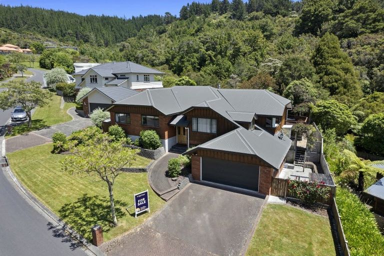 Photo of property in 6 Sylvan Way, Silverstream, Upper Hutt, 5019