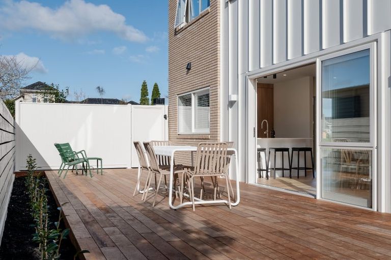 Photo of property in 3/11 Tamihana Avenue, Fairfield, Hamilton, 3214