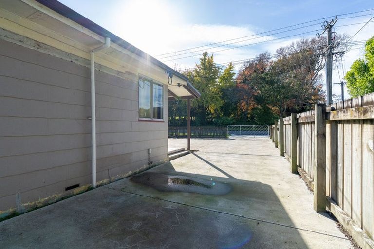 Photo of property in 41 Kawiu Road, Levin, 5510