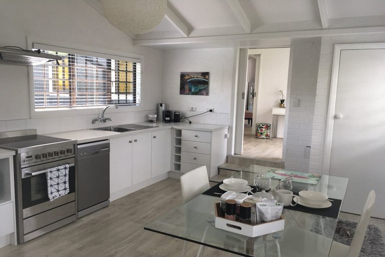 Photo of property in 37a Clare Street, Cambridge, 3434