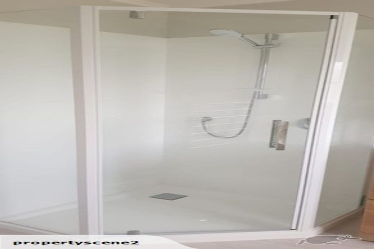 Photo of property in 40 Abbotleigh Avenue, Te Atatu Peninsula, Auckland, 0610