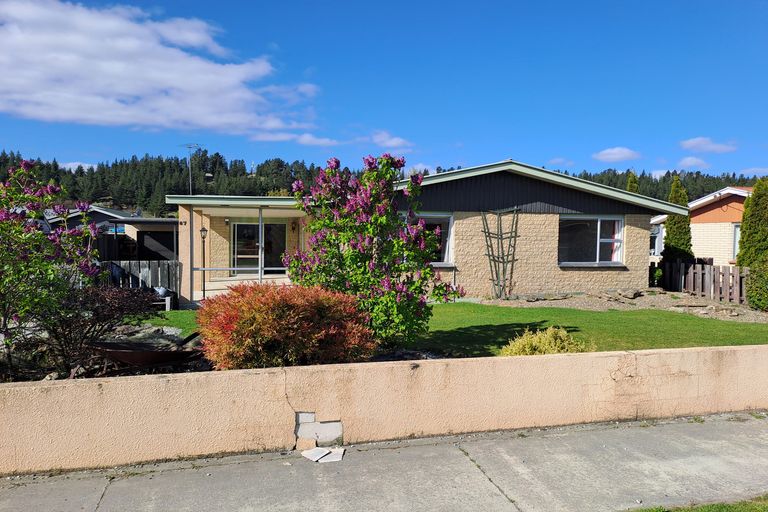 Photo of property in 87 Dunstan Road, Alexandra, 9320