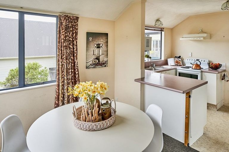 Photo of property in 2/31 Bould Street, Johnsonville, Wellington, 6037