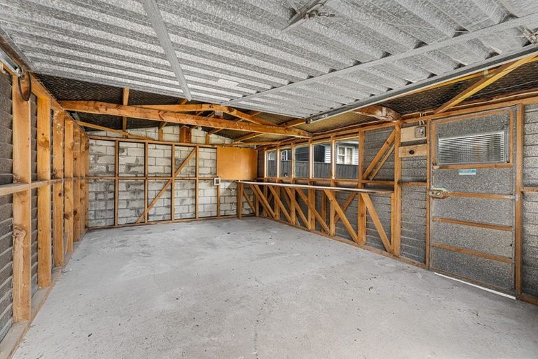 Photo of property in 59 Chapman Crescent, Naenae, Lower Hutt, 5011