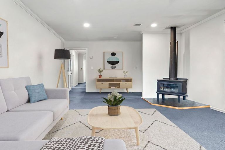 Photo of property in 21 Lakeland Avenue, Twizel, 7901