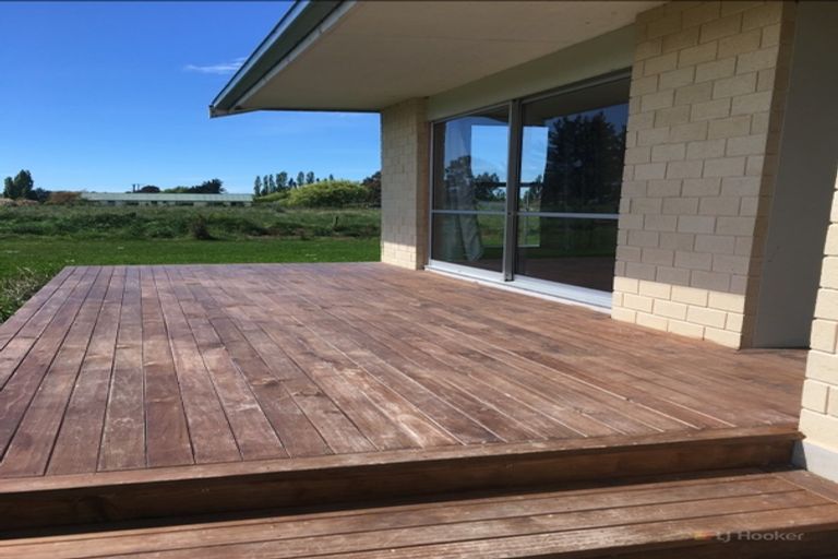 Photo of property in 8-14 Milford Street, Waimate, 7924