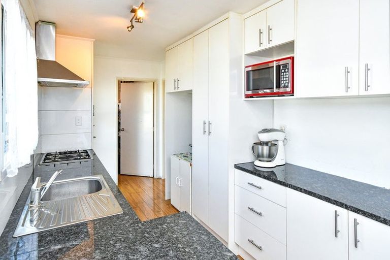 Photo of property in 6 Quintal Place, Papatoetoe, Auckland, 2025