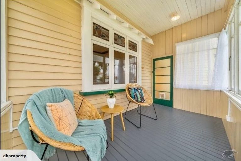 Photo of property in 43 Cuba Street, Petone, Lower Hutt, 5012