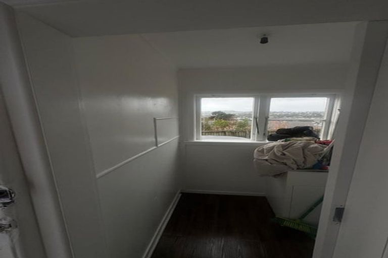 Photo of property in 60 Woodland Road, Johnsonville, Wellington, 6037