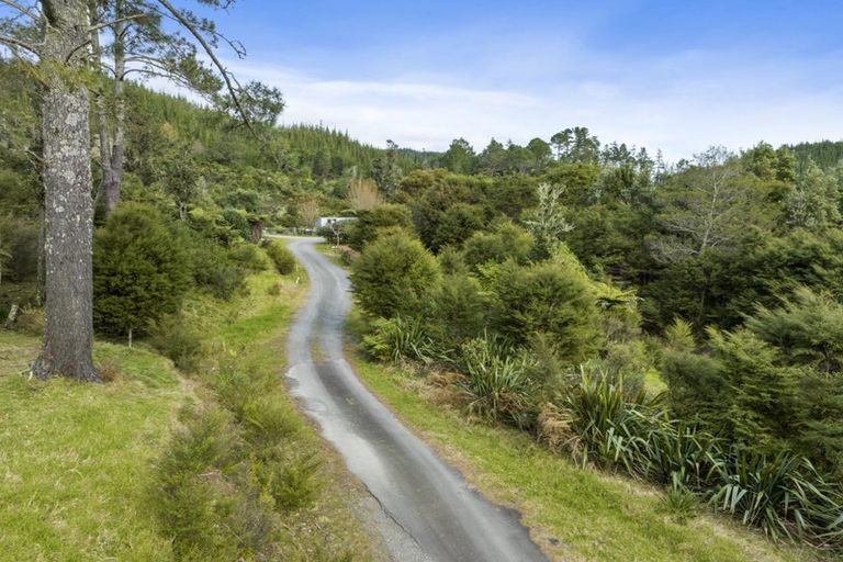 Photo of property in 896a Hikuai Settlement Road, Pauanui, Hikuai, 3579