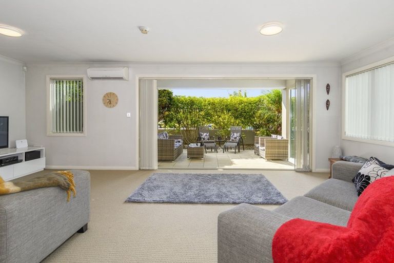 Photo of property in 6/235 Devonport Road, Tauranga, 3110