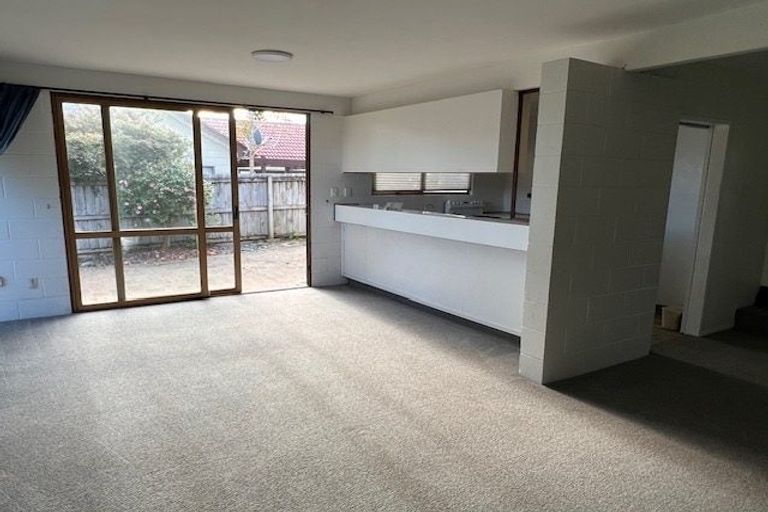 Photo of property in 162 Weatherly Road, Torbay, Auckland, 0630