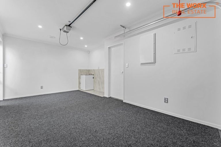 Photo of property in 26d Russell Road, Manurewa, Auckland, 2102