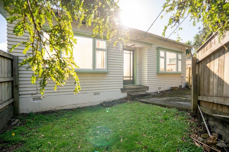 Photo of property in 3 Upoko Road, Hataitai, Wellington, 6021