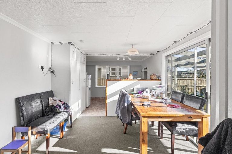 Photo of property in 21 Hereford Street, Marton, 4710