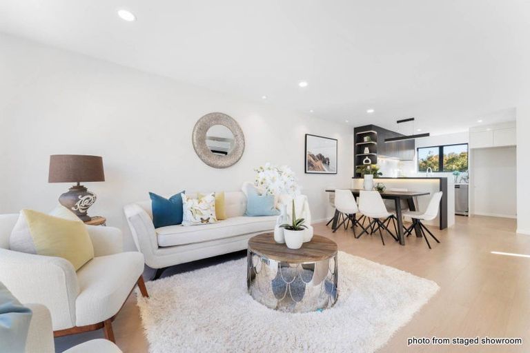 Photo of property in 11c Bowman Road, Forrest Hill, Auckland, 0620