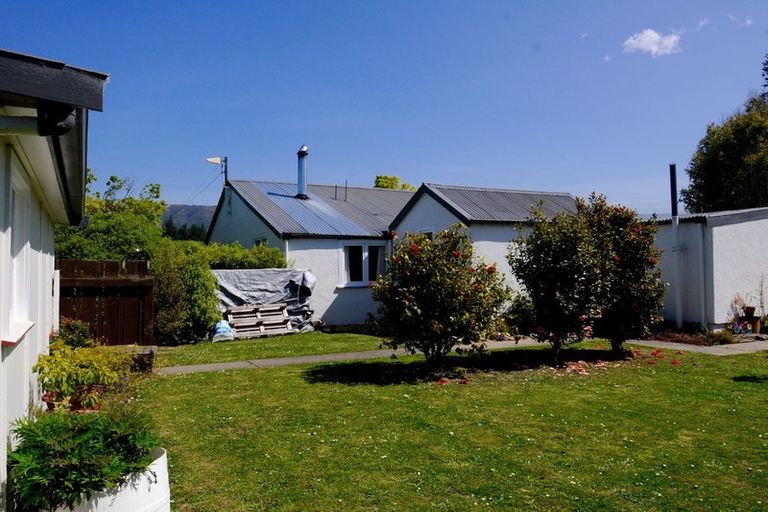 Photo of property in 104 Mill Road, Waimate, 7978