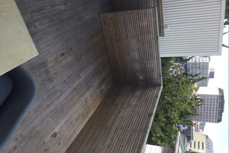 Photo of property in 289 The Terrace, Te Aro, Wellington, 6011