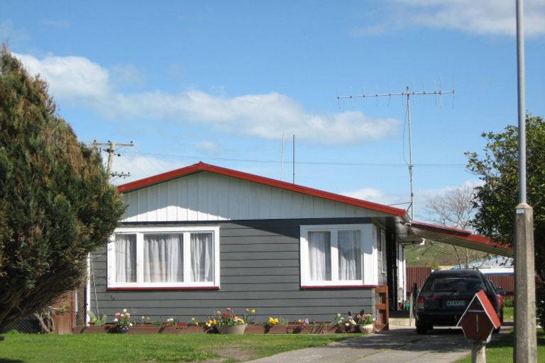 Photo of property in 1 Churchill Avenue, Wairoa, 4108
